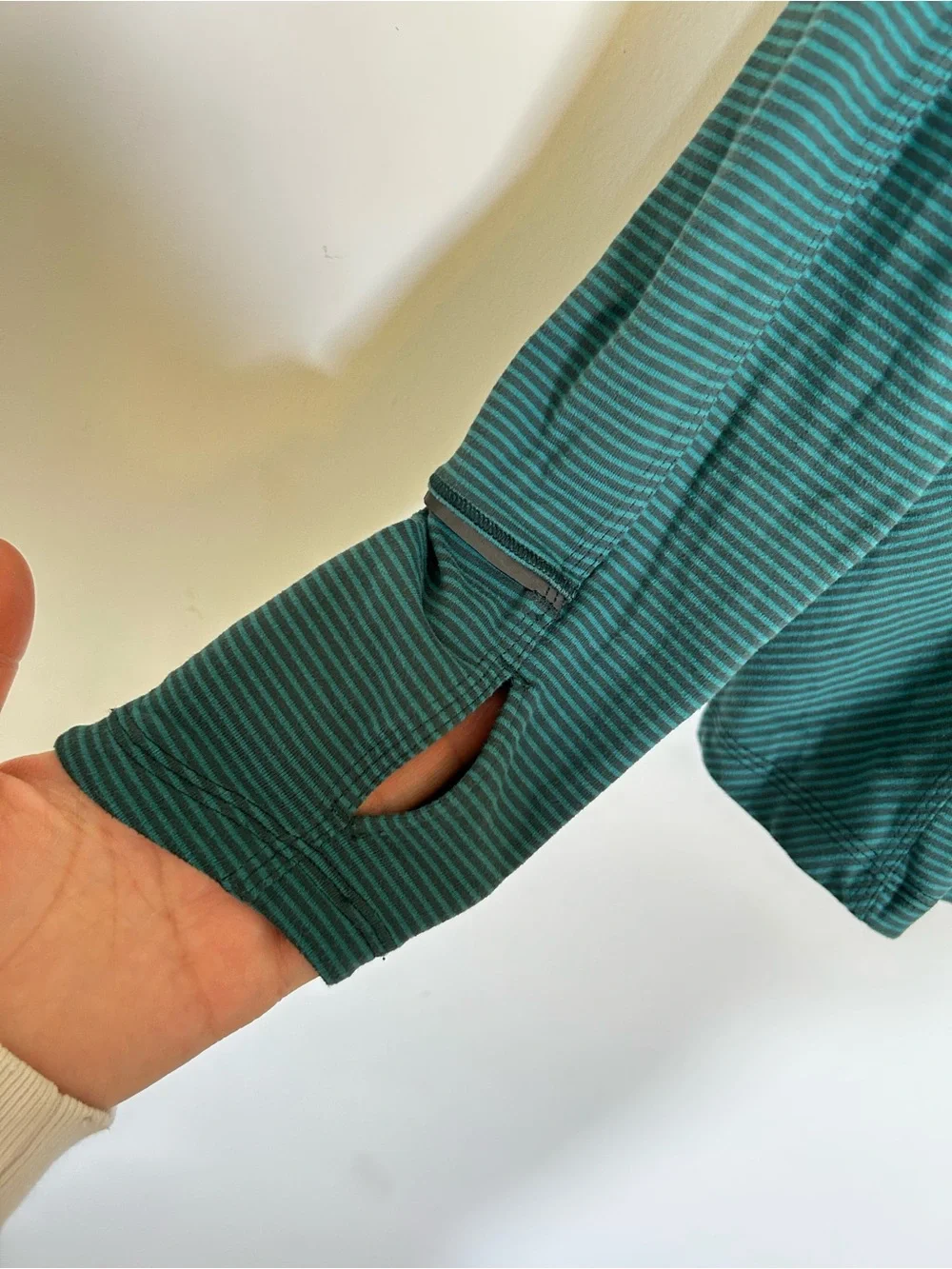 Lululemon Kanto Catch Me if You Can Green Striped Long Sleeve Running Top 12